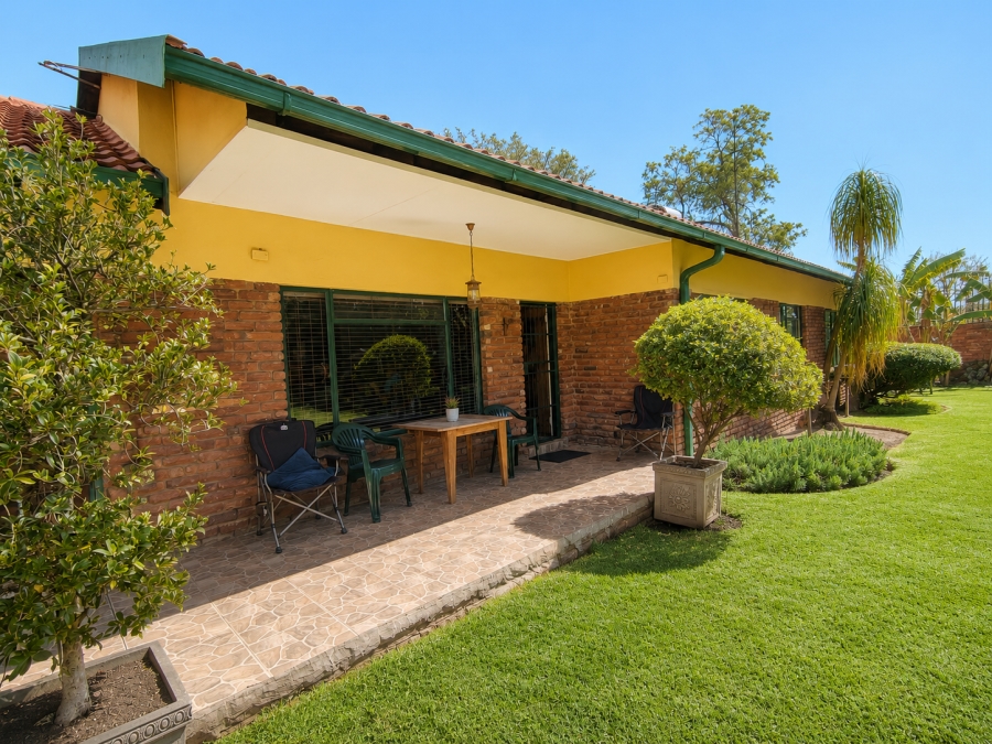 4 Bedroom Property for Sale in Elandsrand North West